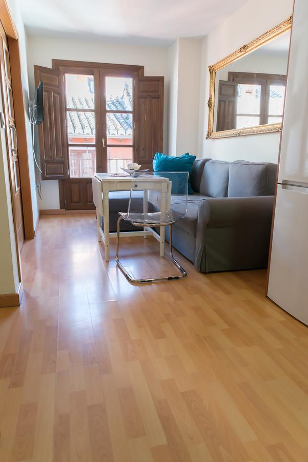 Apartamentos Elvira 21 Granada Eksteriør billede